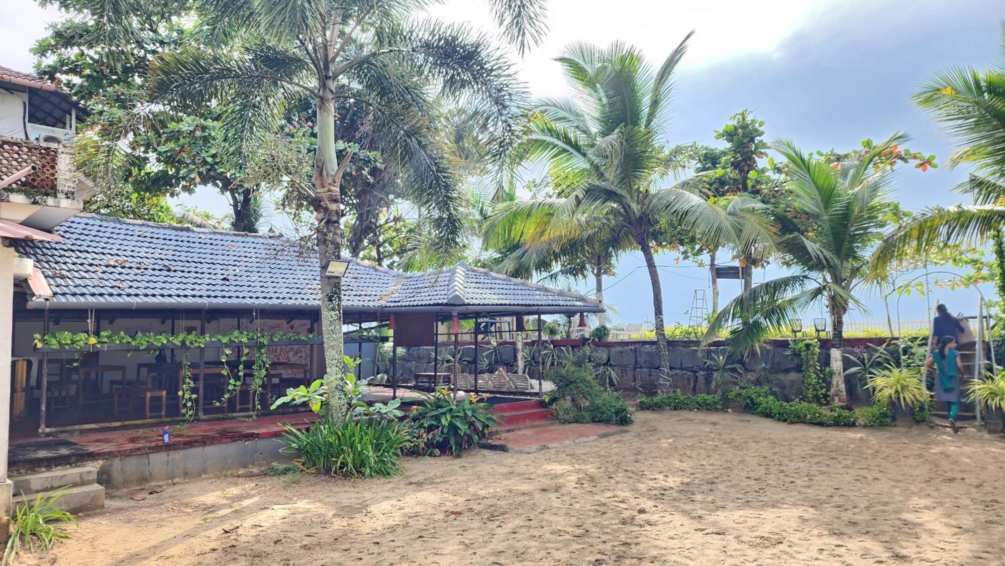 Palm Beach Resort, Alleppey Alappuzha Екстер'єр фото