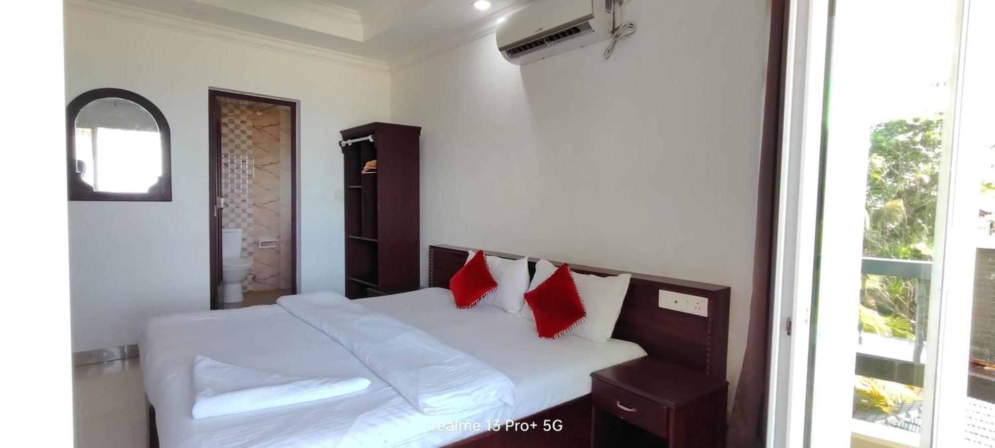 Palm Beach Resort, Alleppey Alappuzha Екстер'єр фото