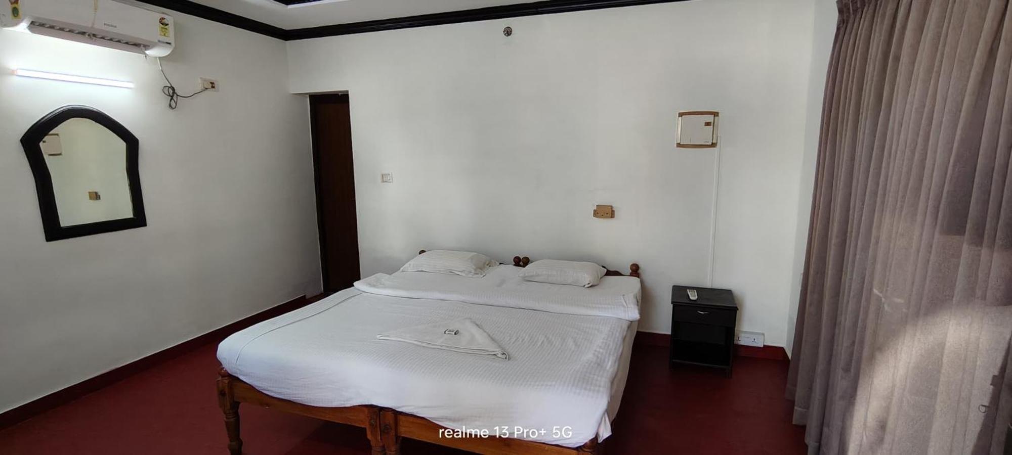 Palm Beach Resort, Alleppey Alappuzha Екстер'єр фото
